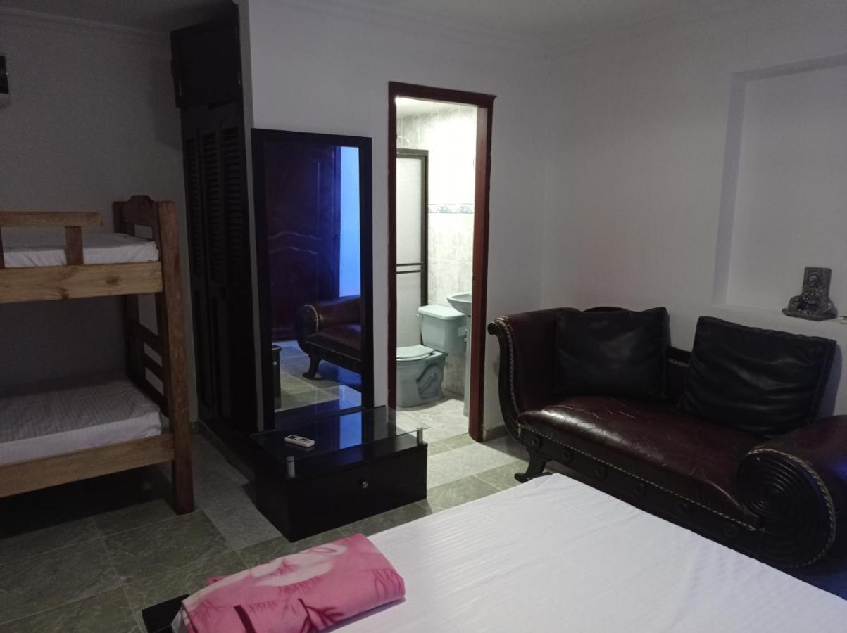 Vivienda Turística Las Palmas Cartagena Exterior foto